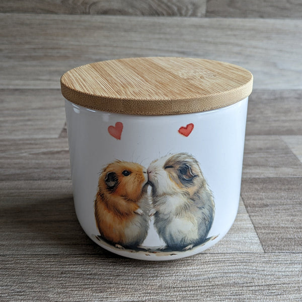 Guinea Pig Treat Jar (Kissing)