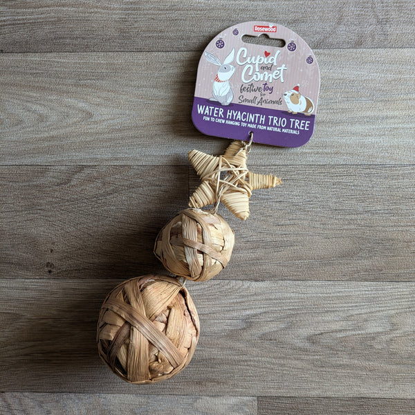 Rosewood Naturals Cupid and Comet Water Hyacinth Trio Tree Guinea Pig Toy