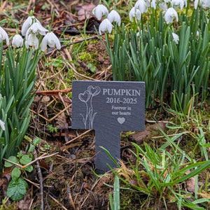 Personalised Pet Memorial Spike (Heart Flowers)