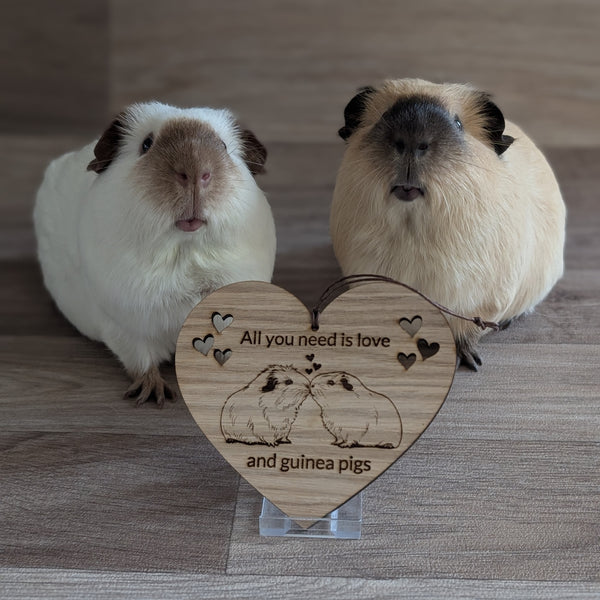 Oak Guinea Pig Heart Decoration