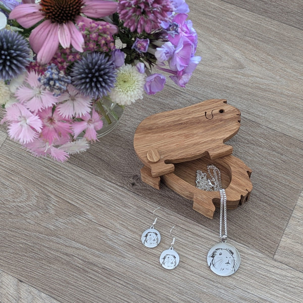 Oak Guinea Pig Trinket Box