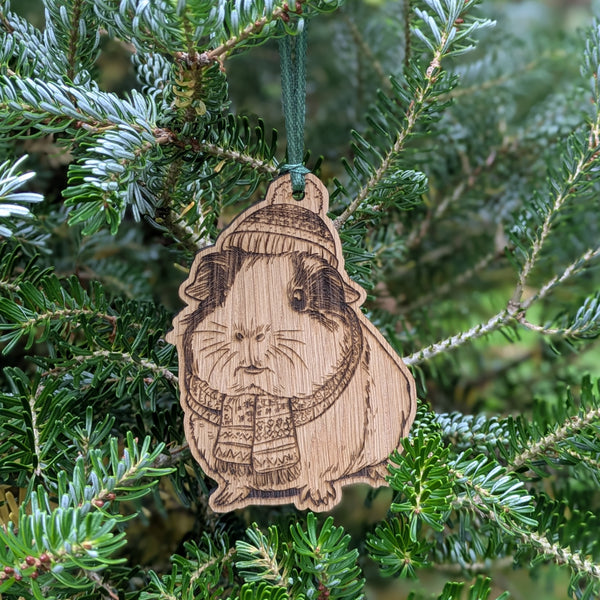 Oak Guinea Pig Christmas Decoration Ornament (Bobble Hat)