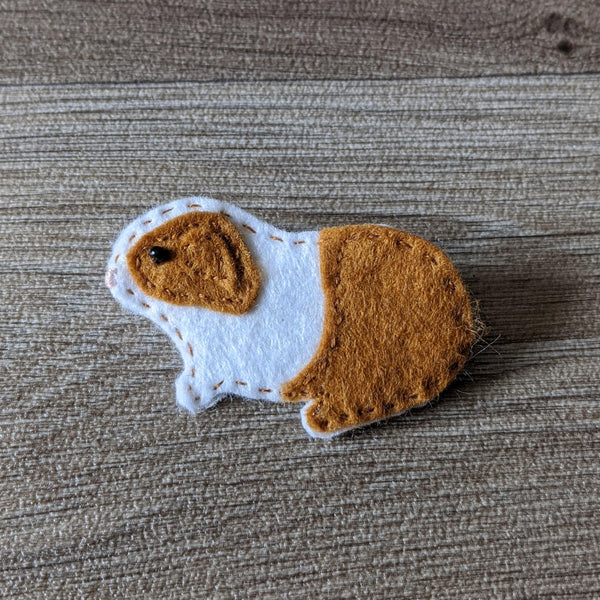 Guinea Pig Brooch Sewing Kit
