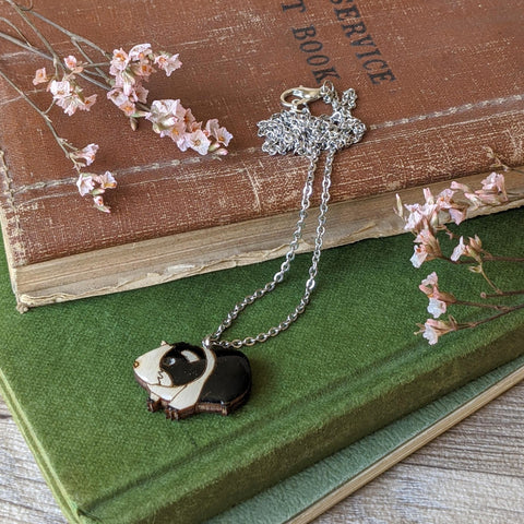 Guinea Pig Necklace - Black/White