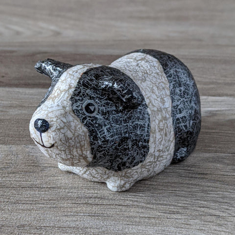 Decopatch a Ceramic Guinea Pig Craft Kit (Black & White)