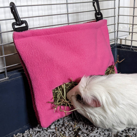 Clip-on Guinea Pig Hay Feeder - Cerise/Burgundy