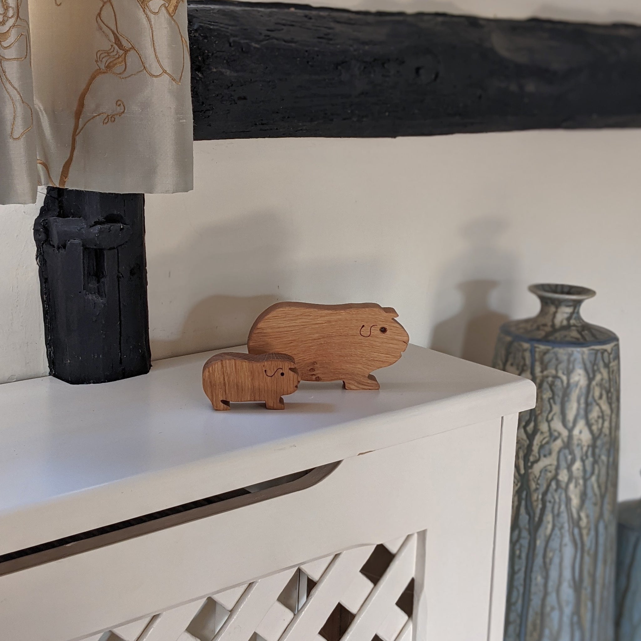 Free Standing Oak Guinea Pig Ornament (Single/Pair)